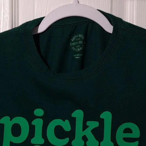 Chick-fil-A Pickle Pickle USED Shirt (M, Green, Restaurant, Chicken Sandwiches) - Picture 3 of 7